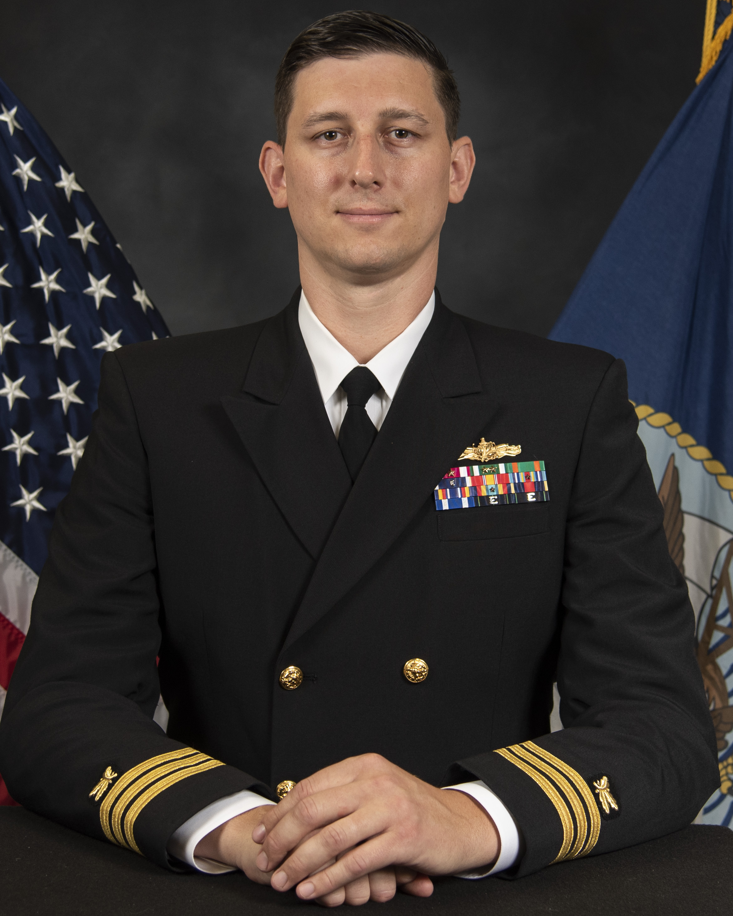 Photo of LCDR Joseph Smutz - Executive Officer, NAVSUP Fleet Logistics Center San Diego